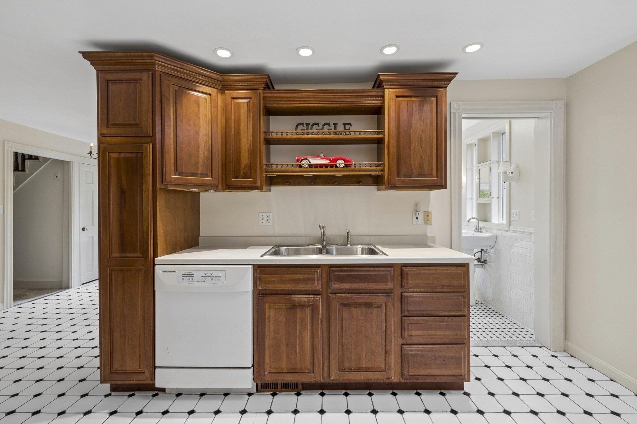 431 Berlin Rd, Marlborough, MA Photo #11