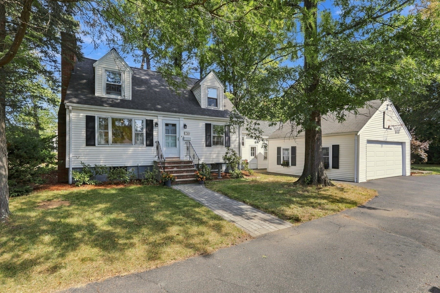 76 Curtis Street