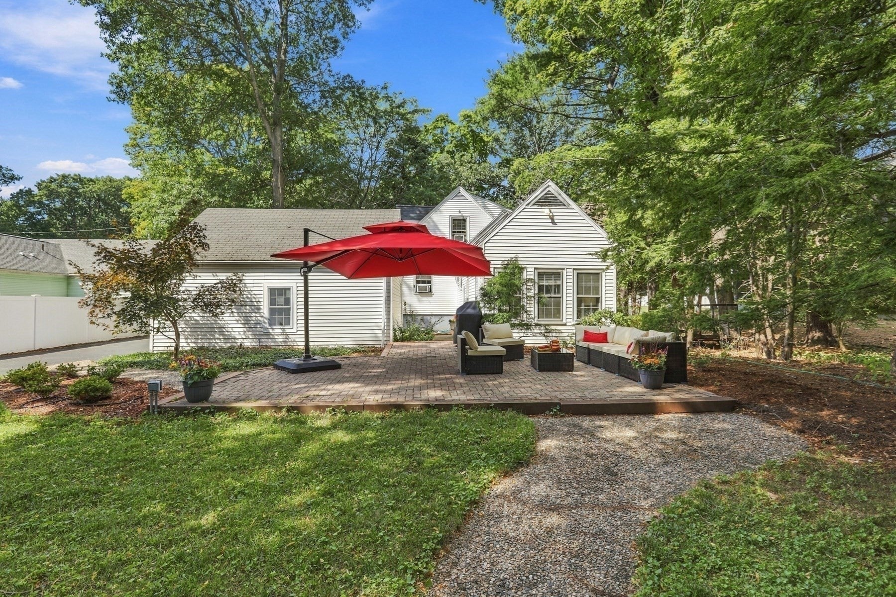 76 Curtis Street, Reading MA 01867