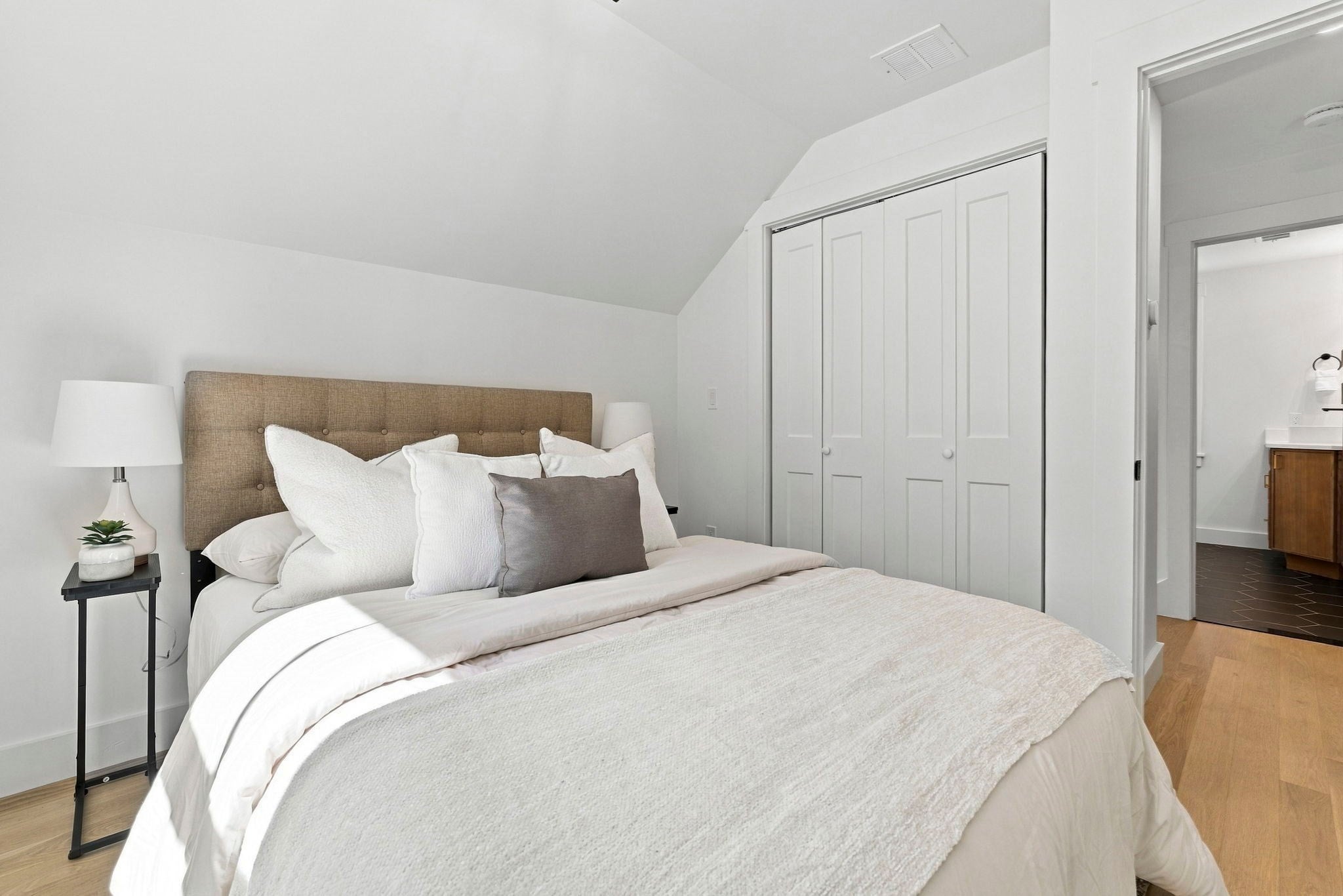 8 Rodman Rd, Ashland, MA, 8 Rodman Rd, Ashland, MA Photo #15