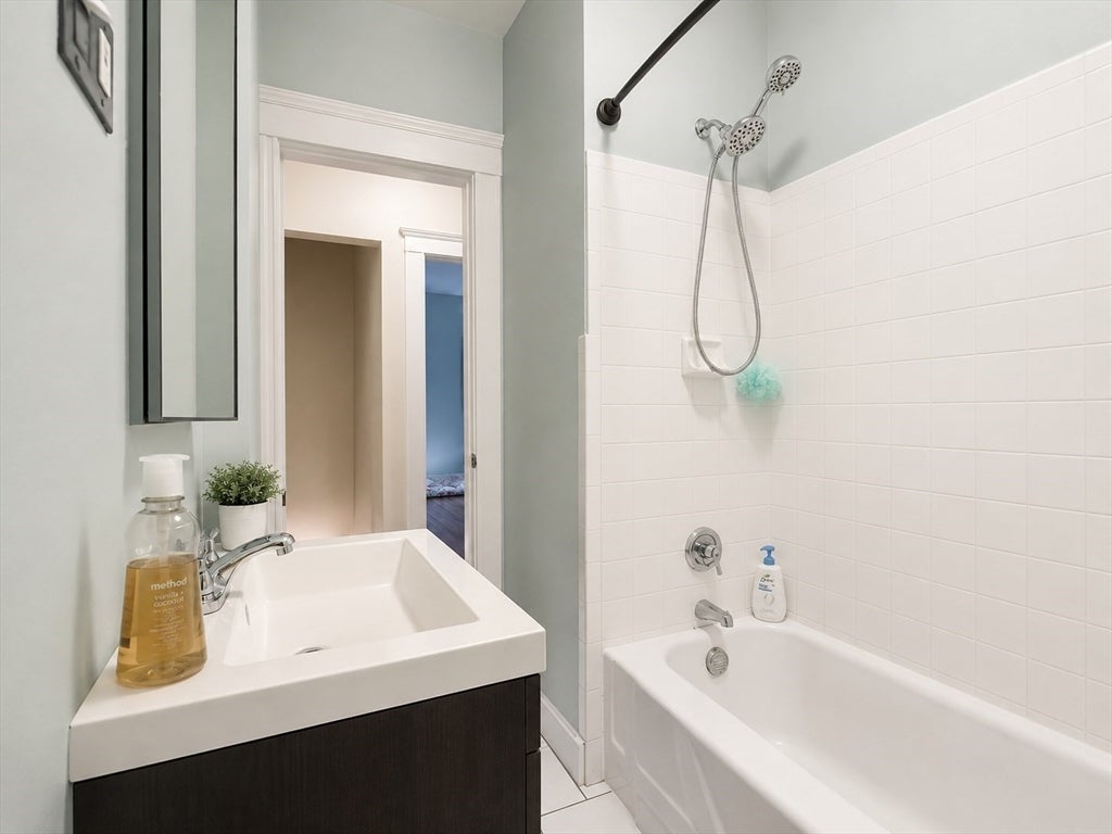 20 Lee Hill Road #20, Boston, MA, 20 Lee Hill Road #20, Boston, MA Photo #13