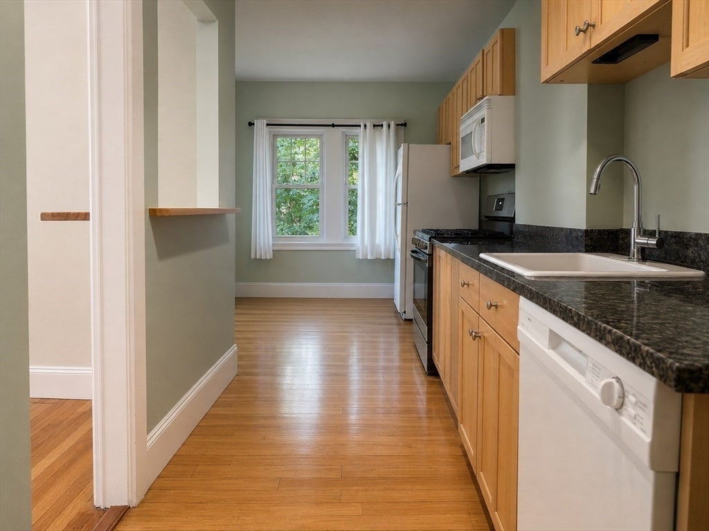 20 Lee Hill Road #20, Boston, MA, 20 Lee Hill Road #20, Boston, MA Photo #4