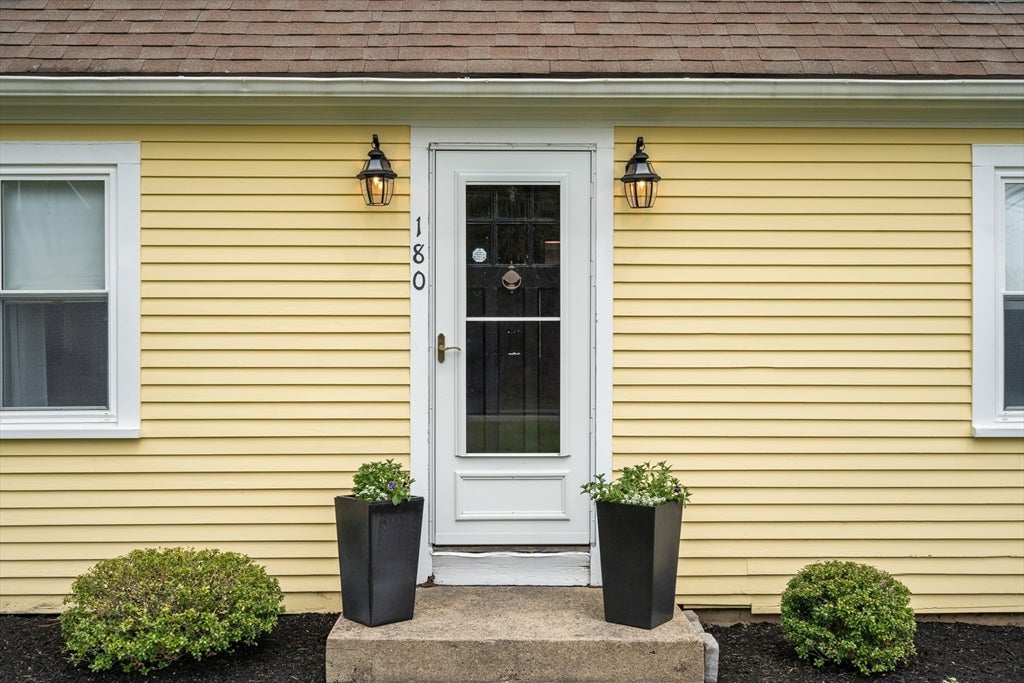 180 Plain St, Marshfield, MA, 180 Plain St, Marshfield, MA Photo #25