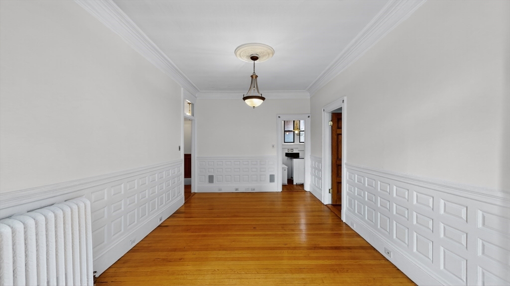 421 Marlborough St 4