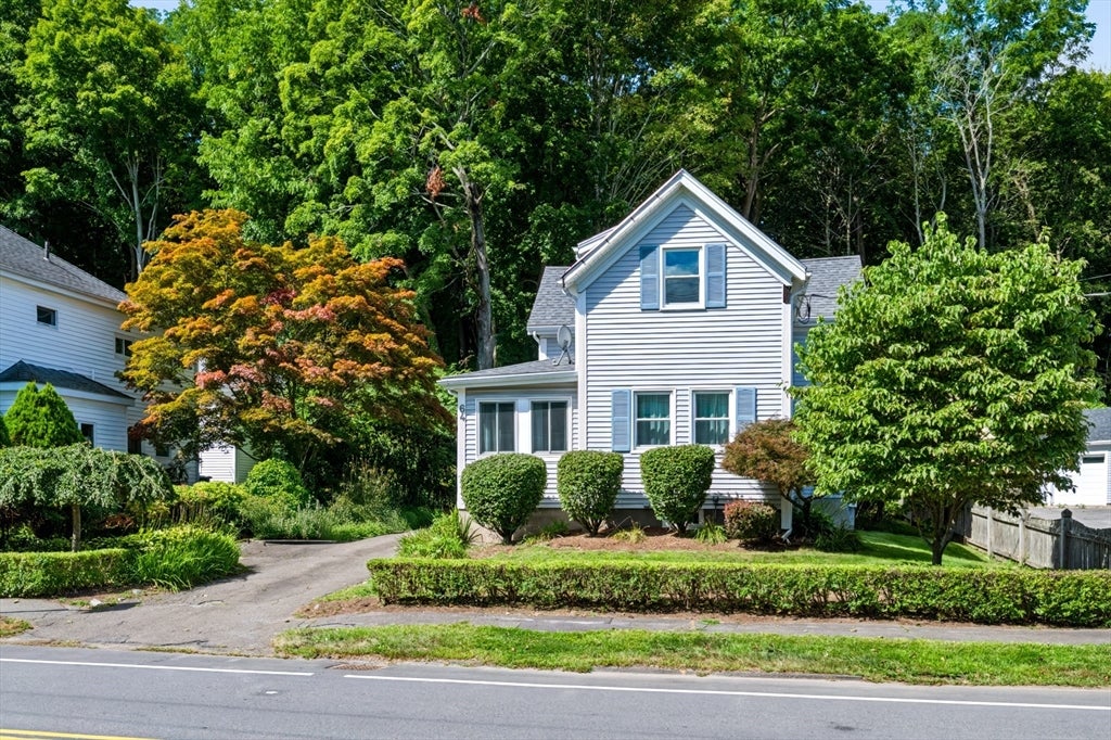 64 Locust St, Danvers, MA Photo #2