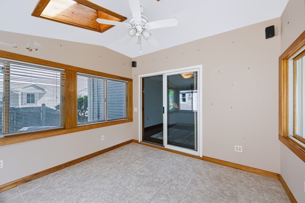 64 Locust St, Danvers, MA Photo #8