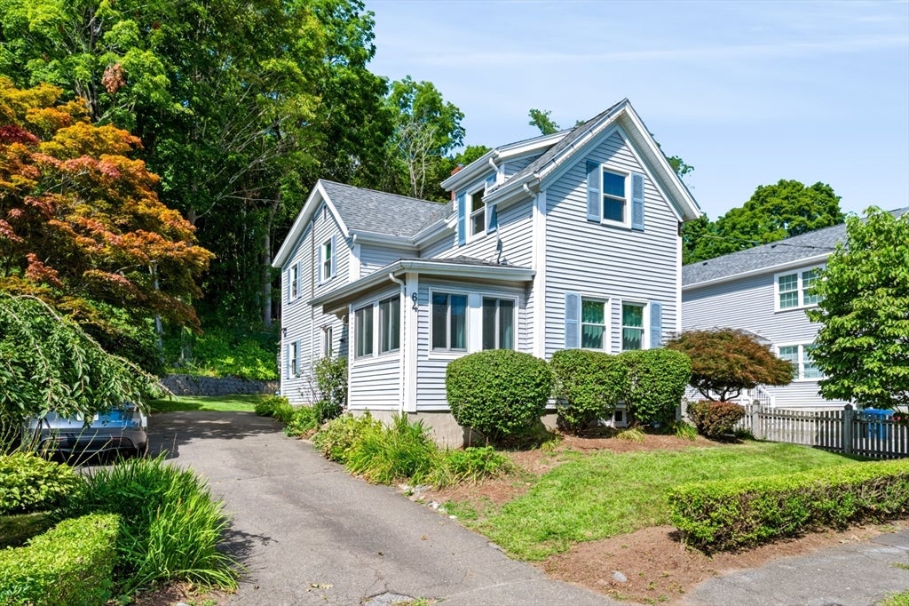 Photo of 64 Locust St, Danvers, MA
