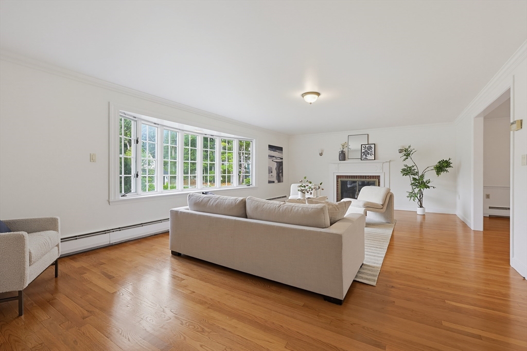 26 Spring Valley