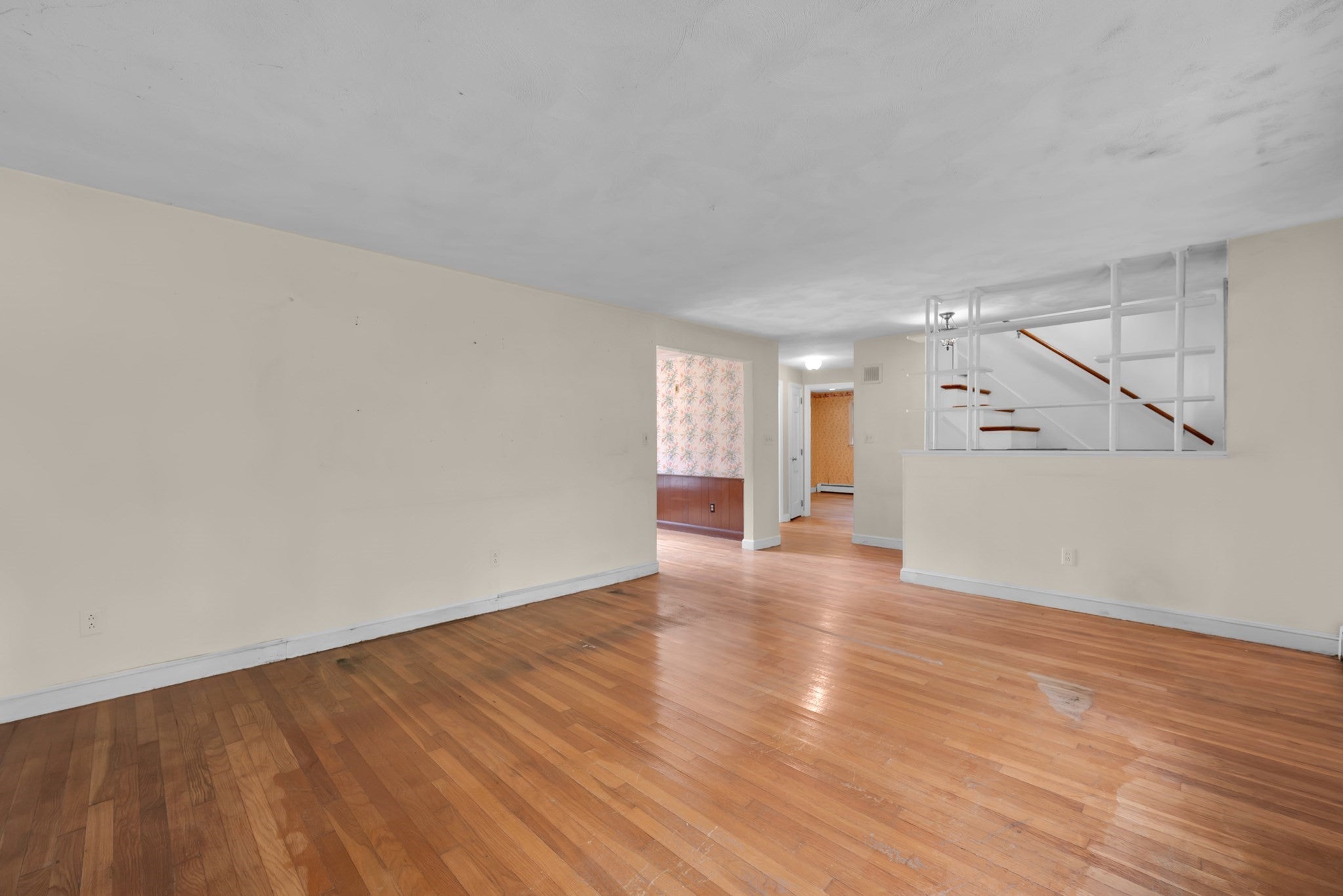 21 Wells Park Rd, Sturbridge, MA, 21 Wells Park Rd, Sturbridge, MA Photo #4