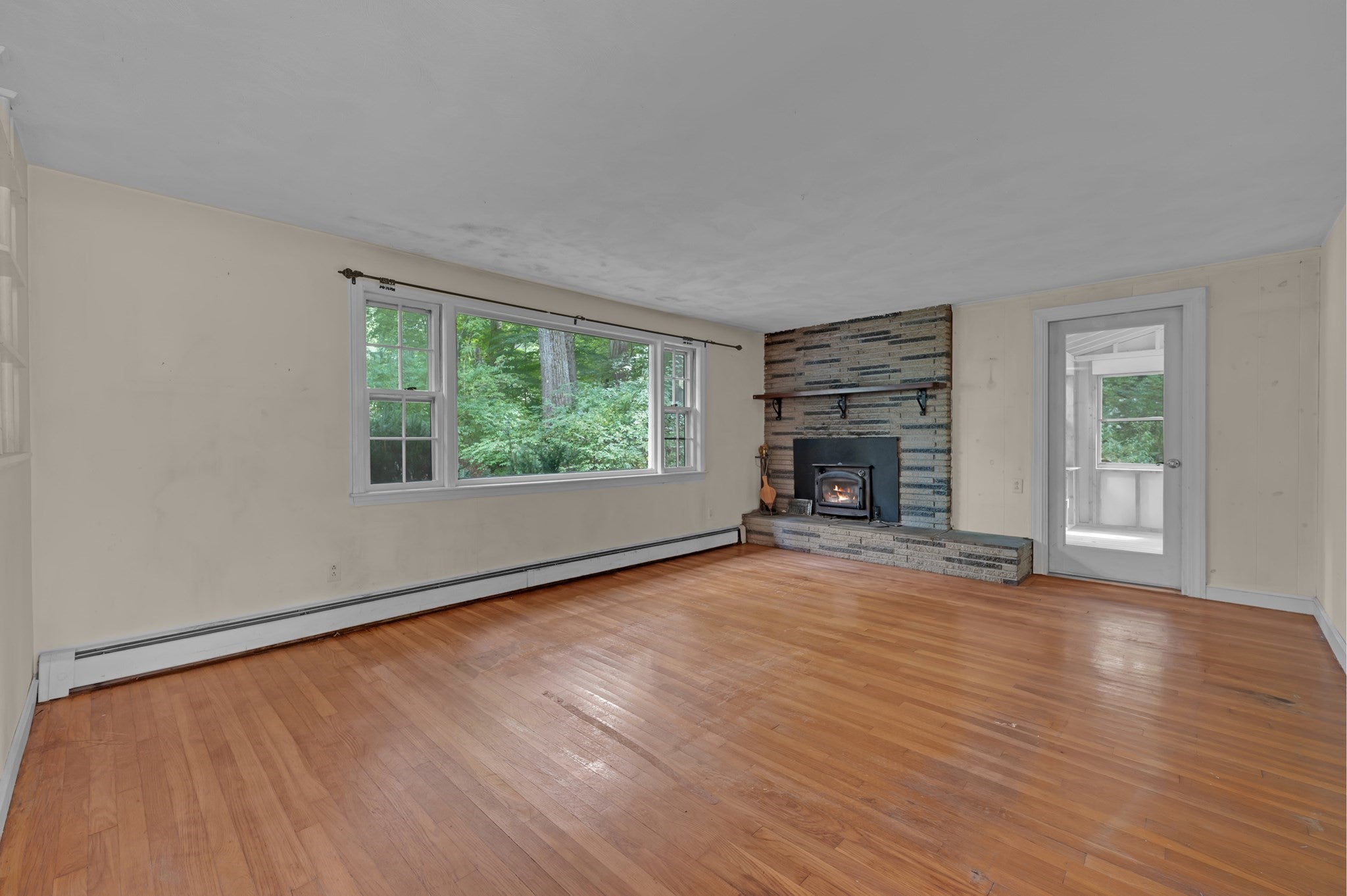 21 Wells Park Rd, Sturbridge, MA, 21 Wells Park Rd, Sturbridge, MA Photo #2