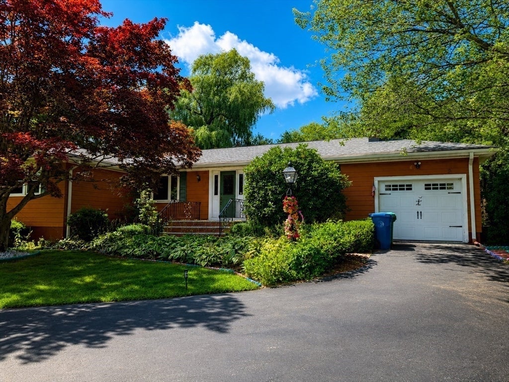 Photo of 7 Fred Street, Burlington, MA
