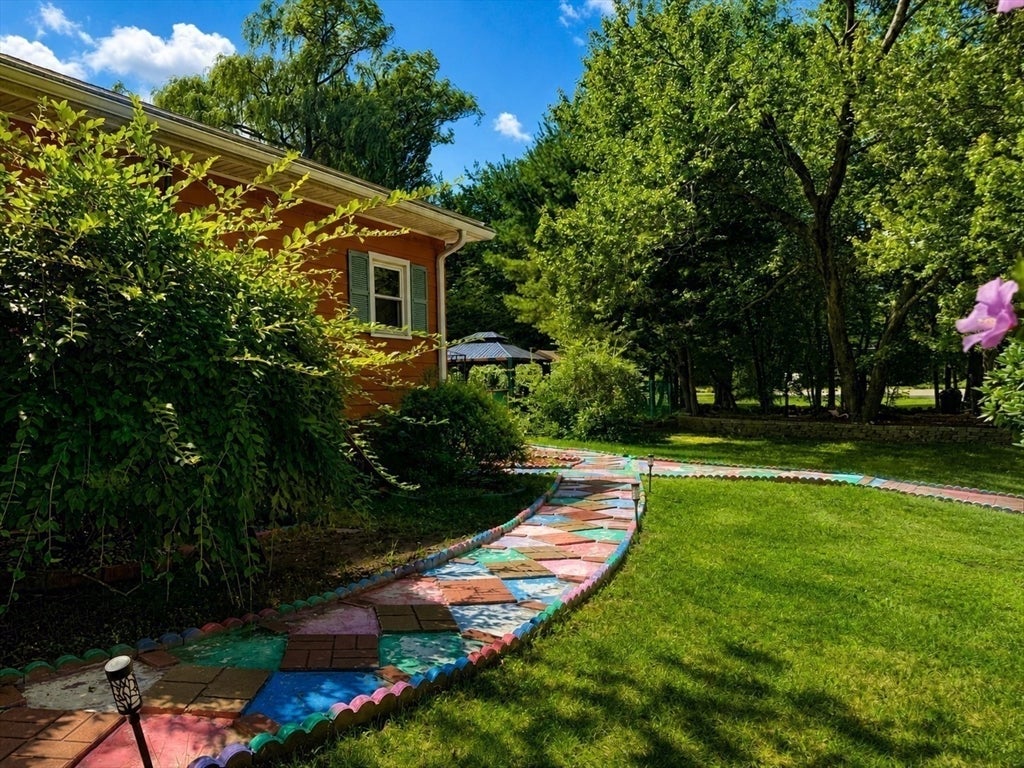7 Fred Street, Burlington, MA, 7 Fred Street, Burlington, MA Photo #13