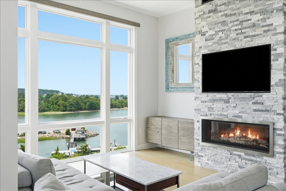 10 Shipyard Dr 513