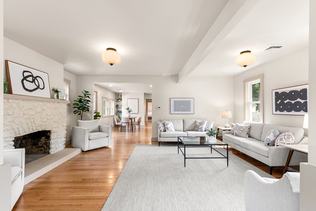 210 Promenade Street