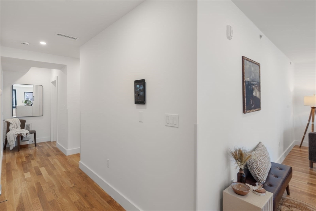 6 Gen Devine Way #1, Boston, MA Photo #13