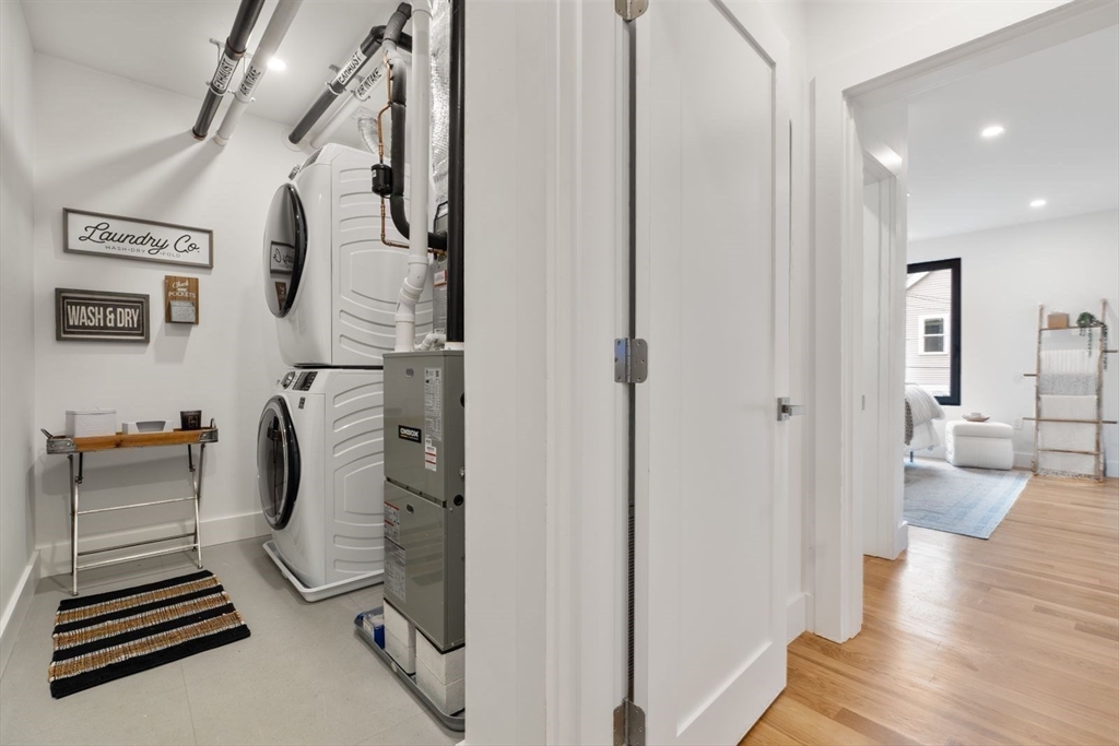 6 Gen Devine Way #1, Boston, MA Photo #26