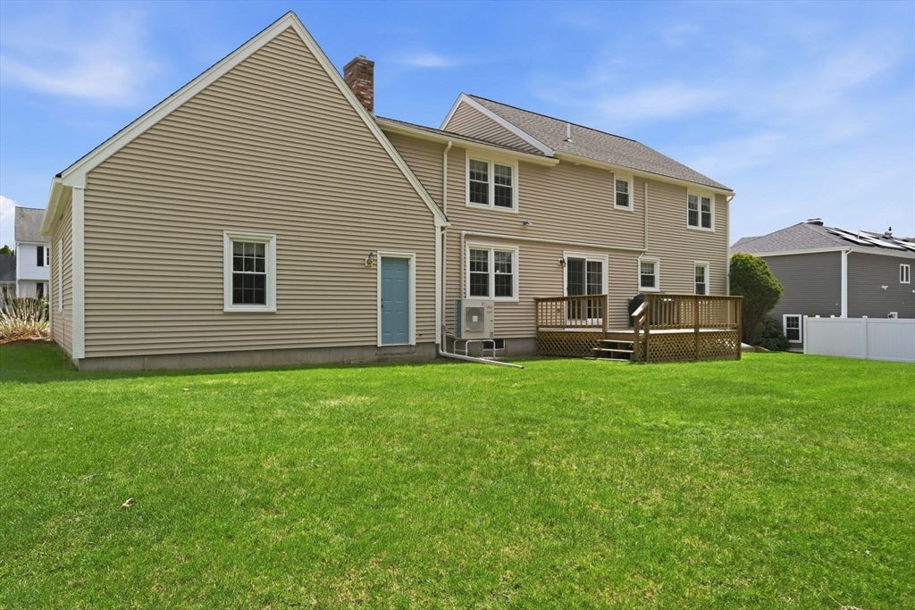 32 Dolly Dr