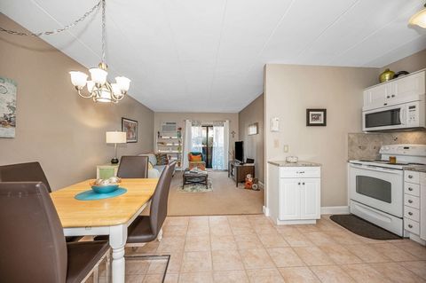 137 Franklin St 102 Stoneham MA 02180