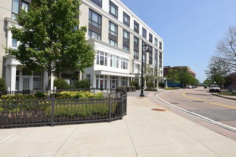 10 Shipyard Drive 313 Hingham MA 02043