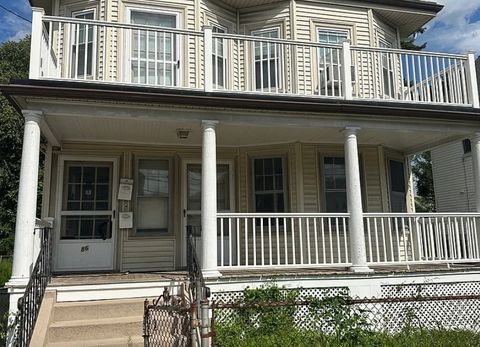 Photo of 86 Walworth St #1, Boston, MA 02131 (MLS # 73439781)
