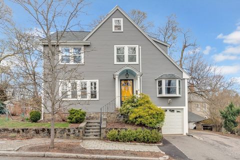 16 Wentworth Rd Melrose MA 02176