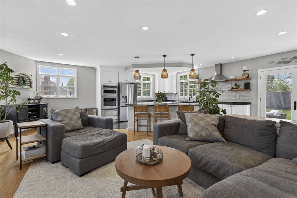 485 East St, Weymouth, MA, 485 East St, Weymouth, MA Photo #8