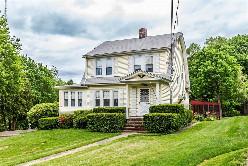 34 Worcester St