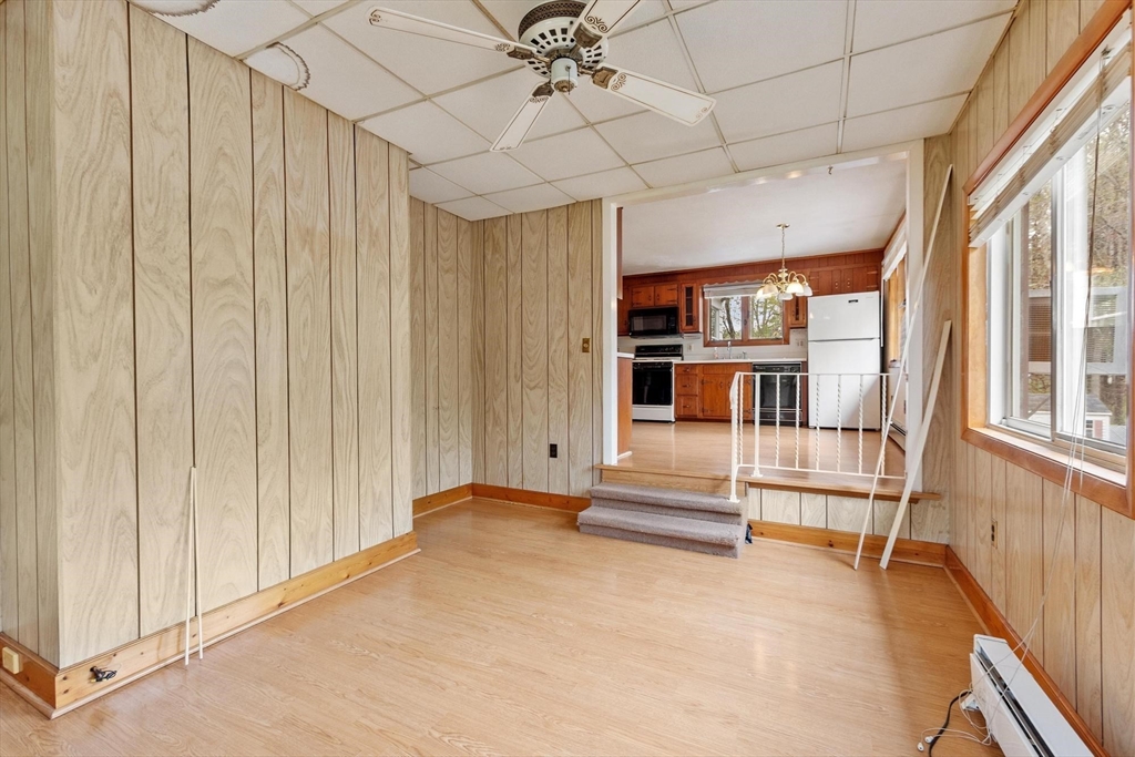 108 Lowell Rd