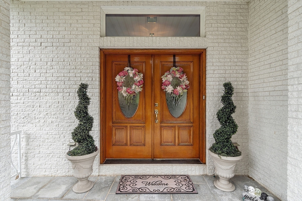0 E Border Cir
