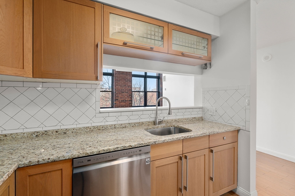 150 Orleans St. 203