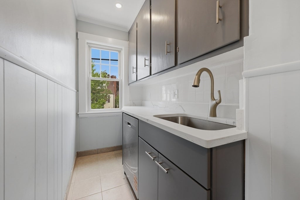 146-148 Waverley Ave, Watertown, MA, 146-148 Waverley Ave, Watertown, MA Photo #6