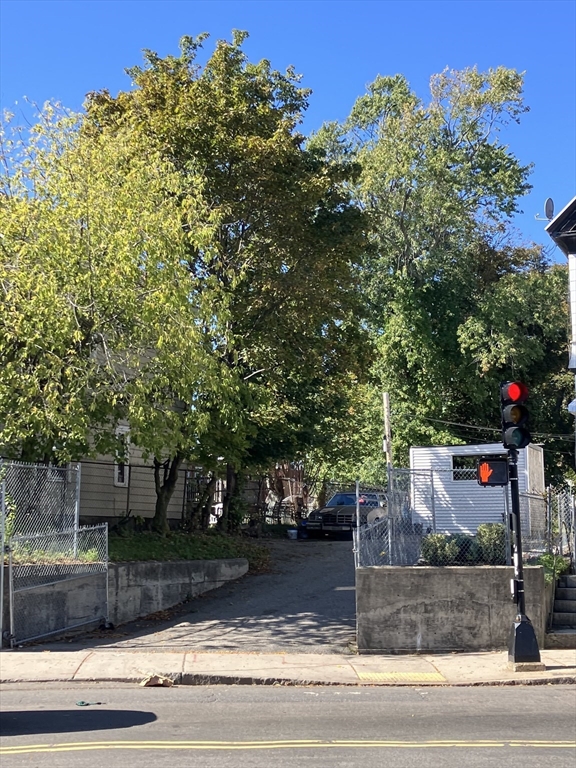 133 Blue Hill Avenue