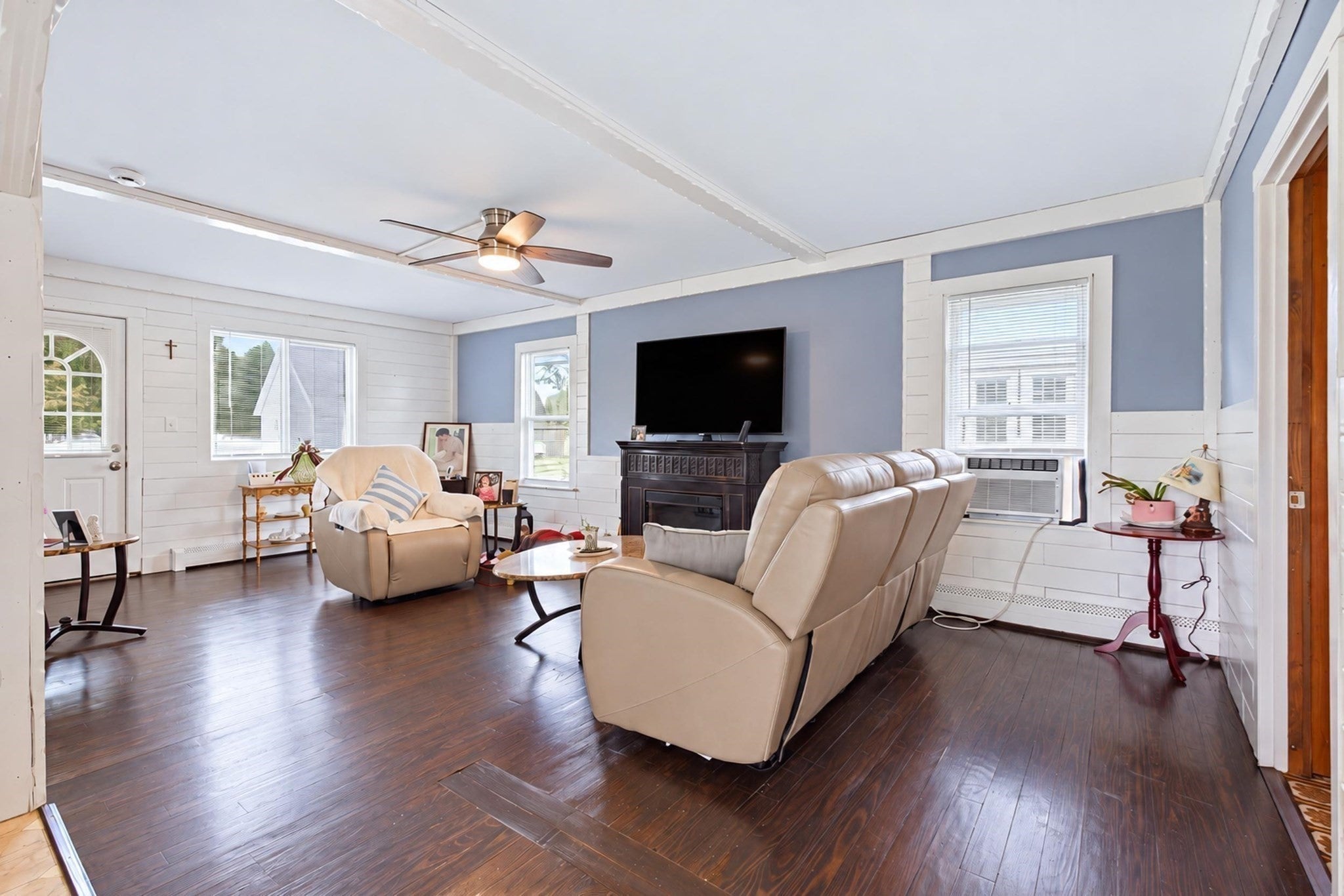 38 Gifford Ave, Dartmouth, MA, 38 Gifford Ave, Dartmouth, MA Photo #2
