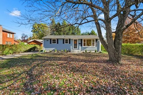 34 Hildreth Ave. South Hadley MA 01075