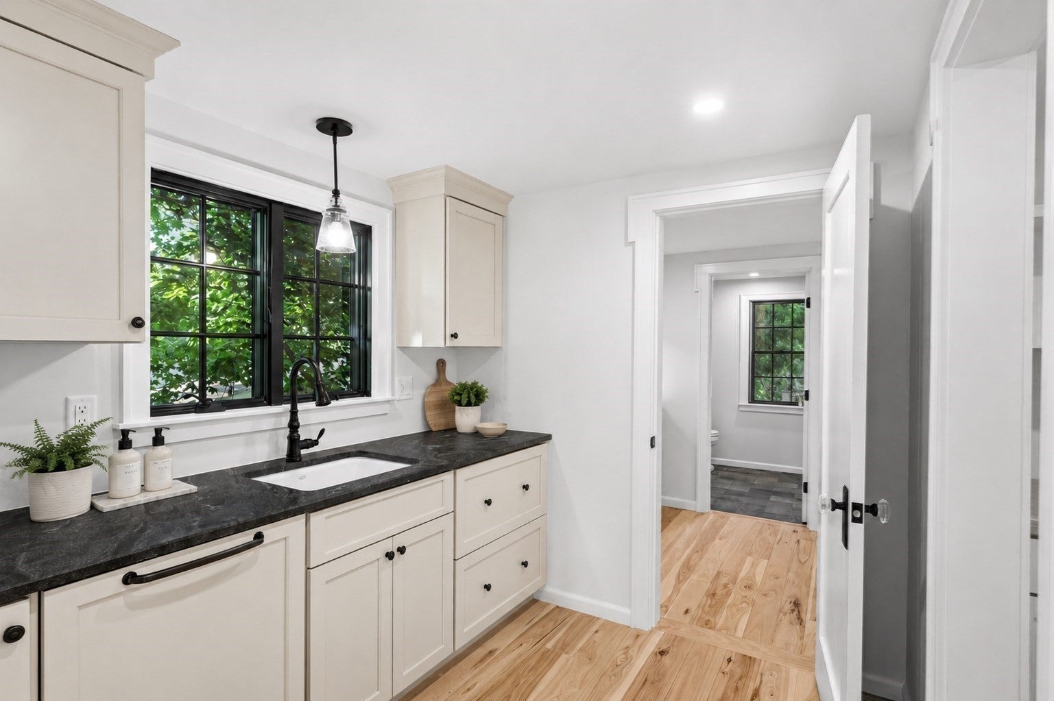 392 S Main St, Cohasset, MA, 392 S Main St, Cohasset, MA Photo #13