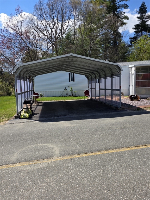 143 Pine Ave