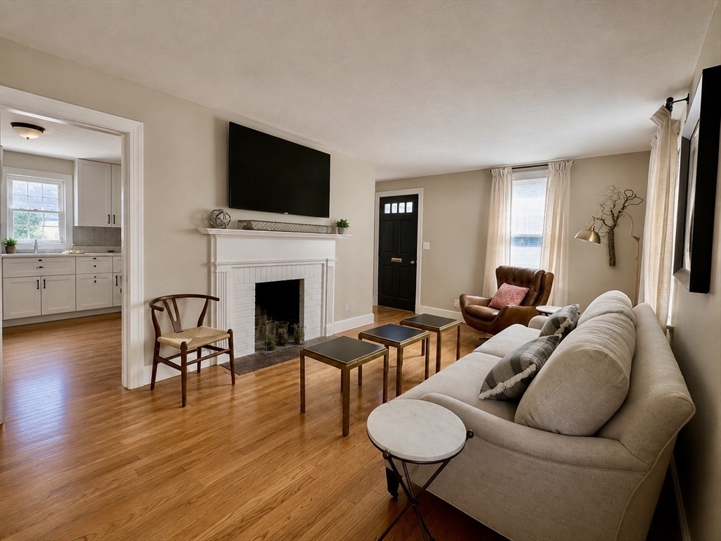 26 Grandview St
