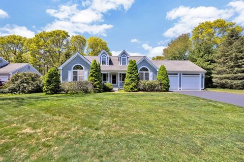 Photo of 73 Snead Dr, Mashpee, MA 02649 (MLS # 73522627)