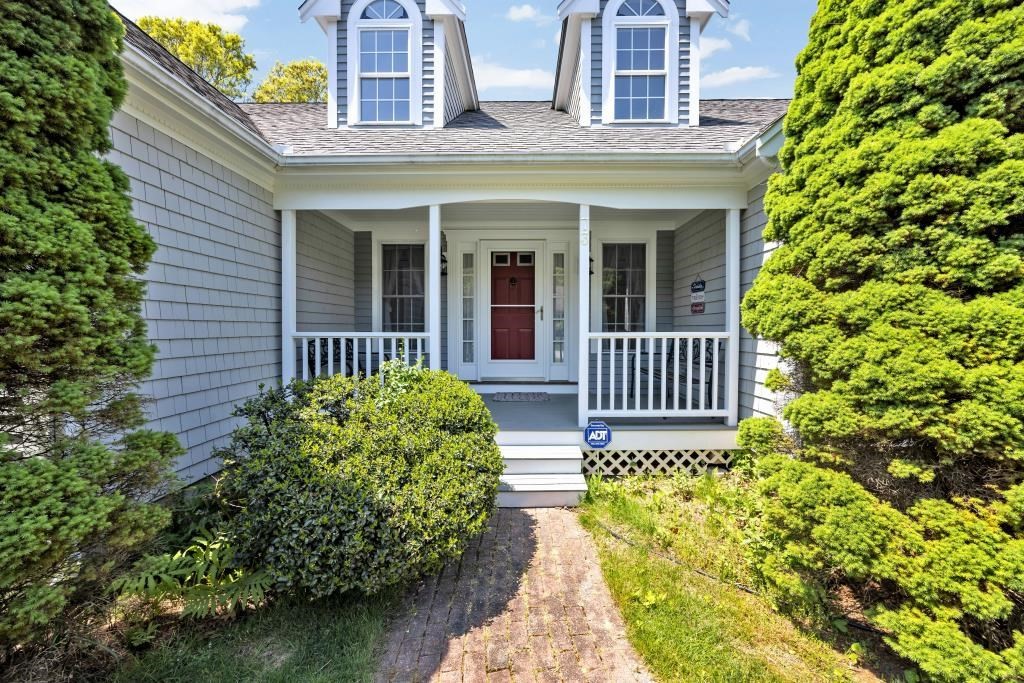 73 Snead Dr