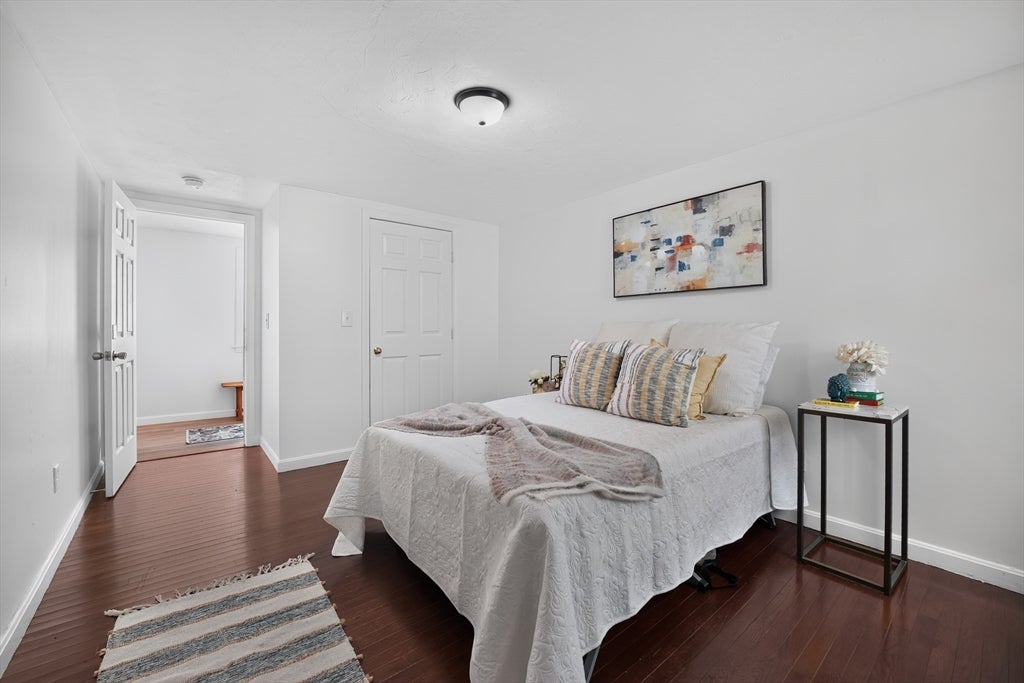 12 Linden St