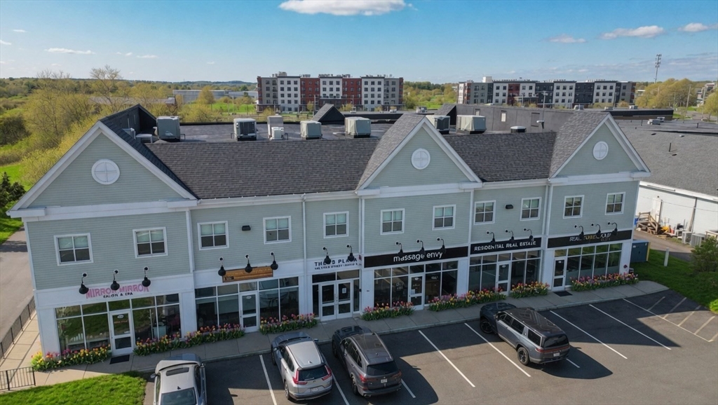 Photo 1 of 19 — 190 State Upper 7, Newburyport, MA 01950