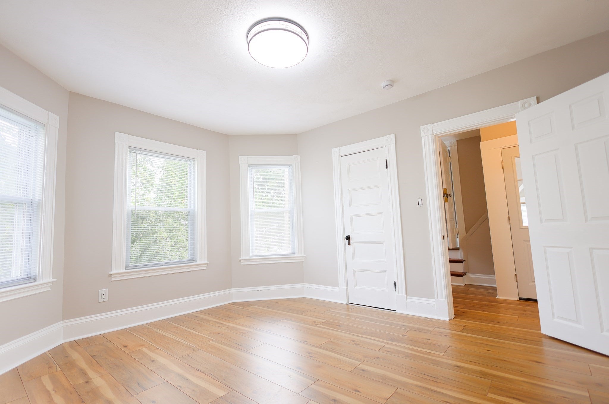 31 Graham St #2, Quincy, MA Photo #5