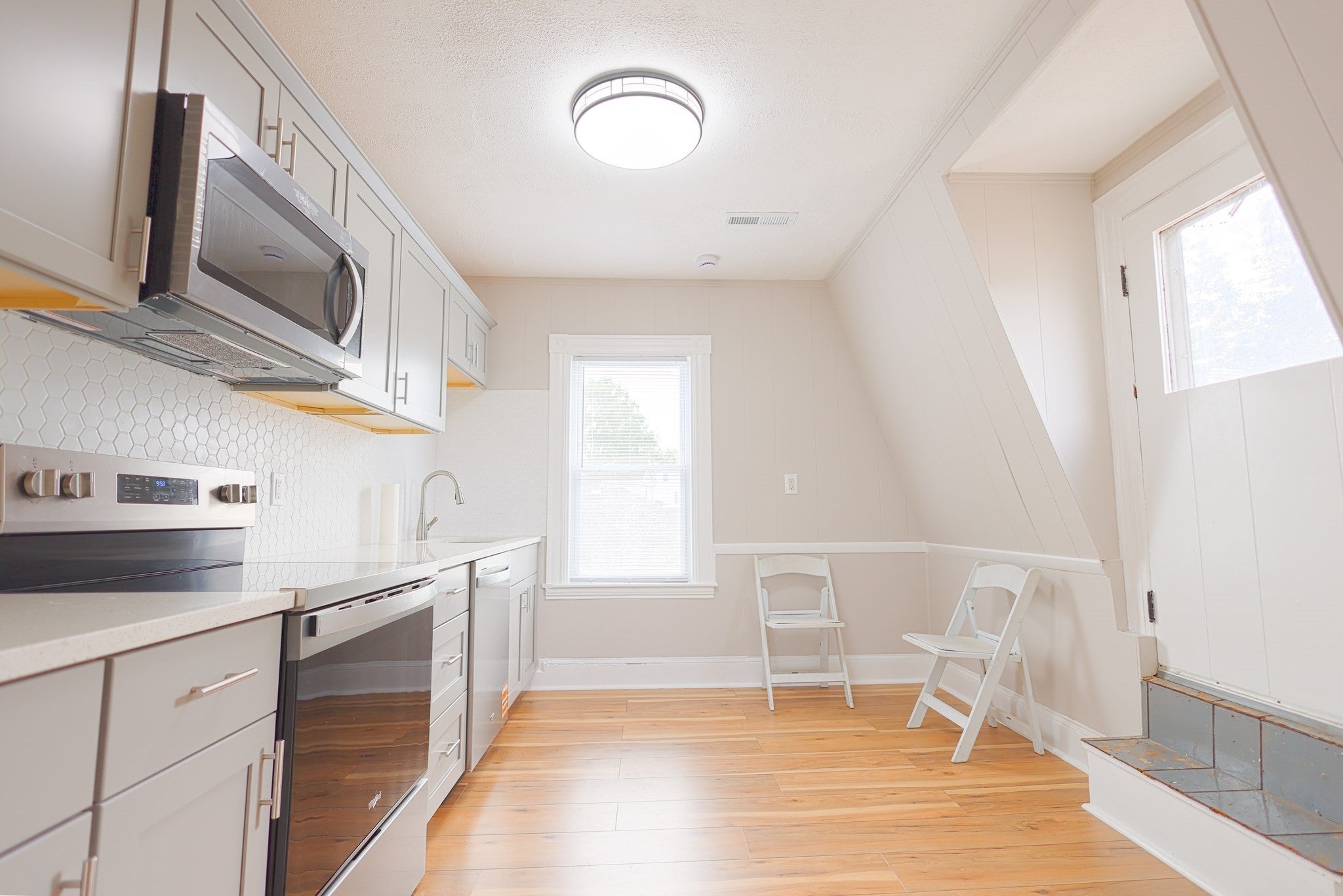 31 Graham St #2, Quincy, MA Photo #8