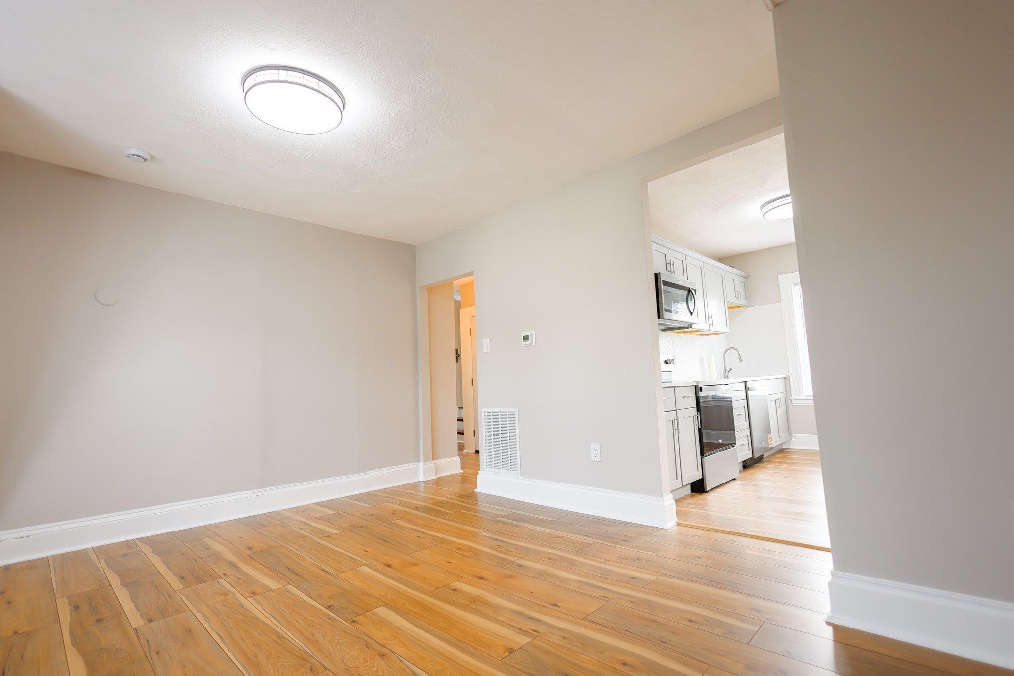 31 Graham St #2, Quincy, MA Photo #12