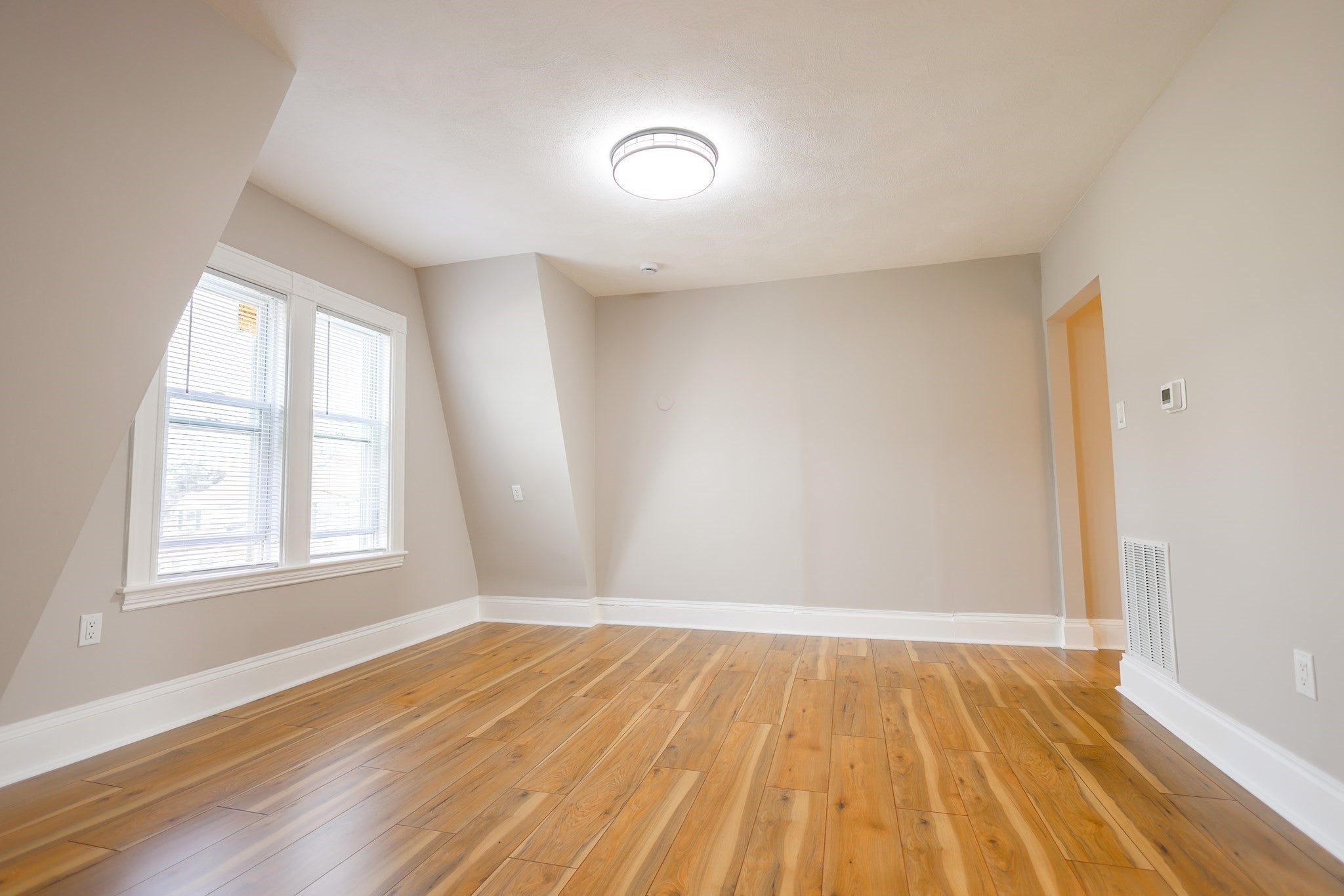 31 Graham St #2, Quincy, MA Photo #14