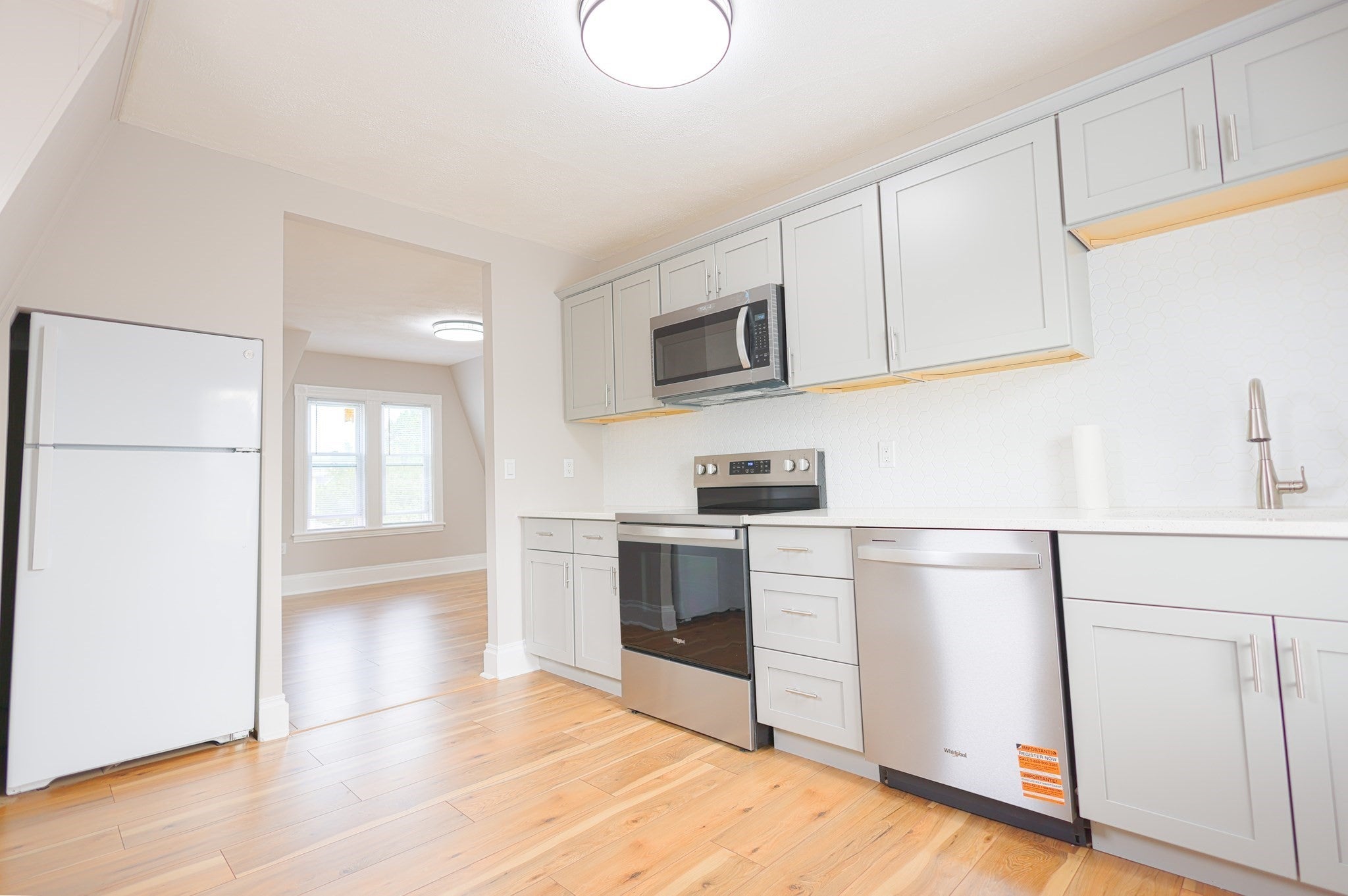 31 Graham St #2, Quincy, MA Photo #9
