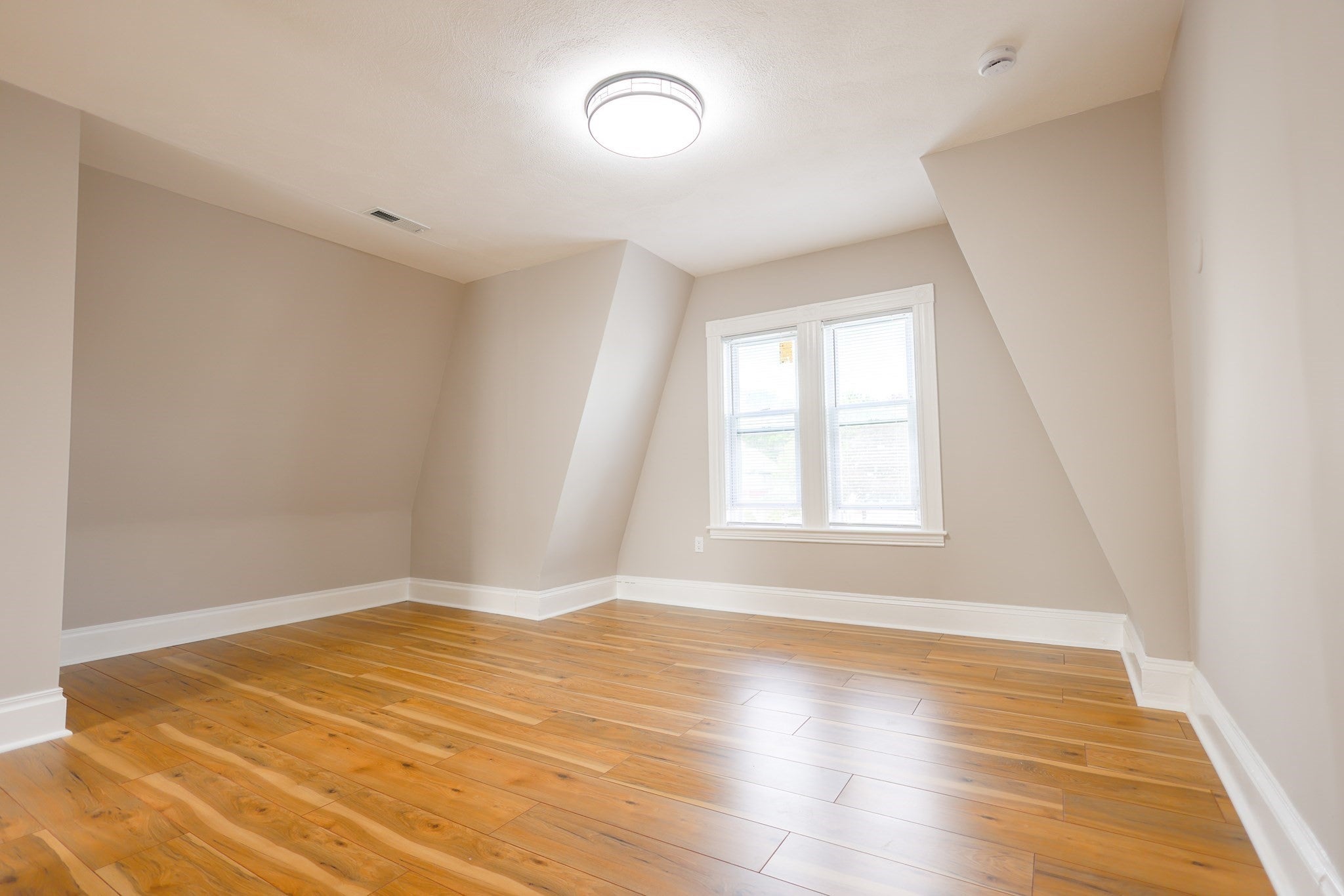 31 Graham St #2, Quincy, MA Photo #13