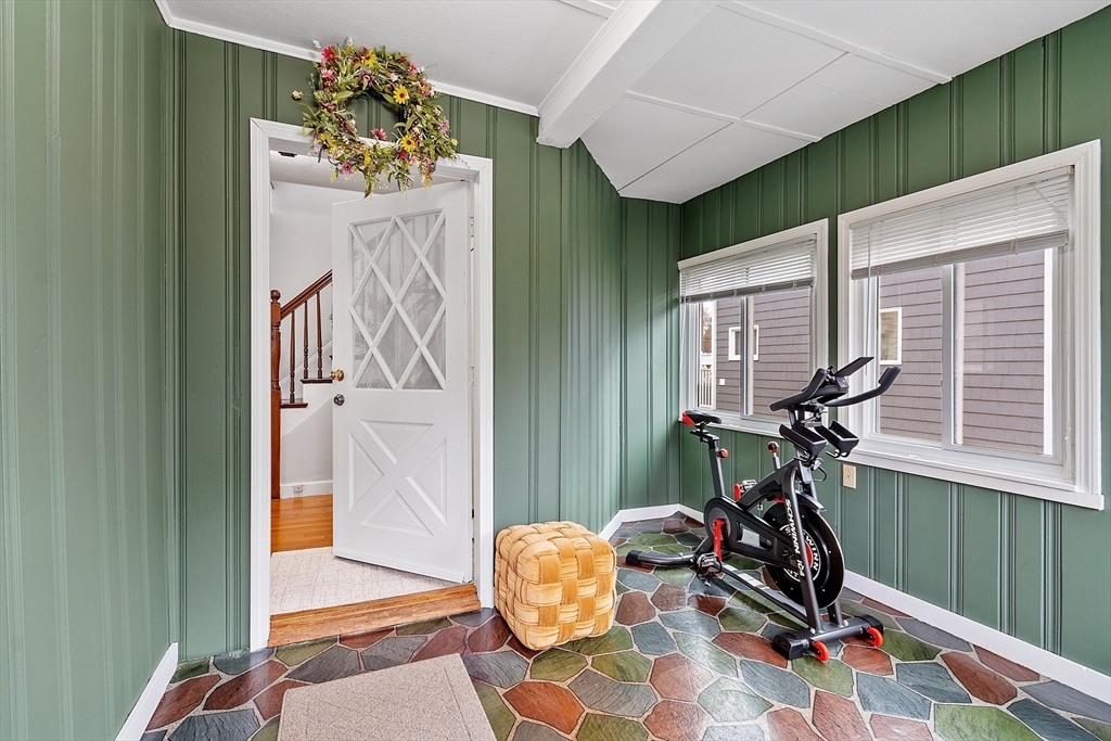 23 Ellsworth Avenue