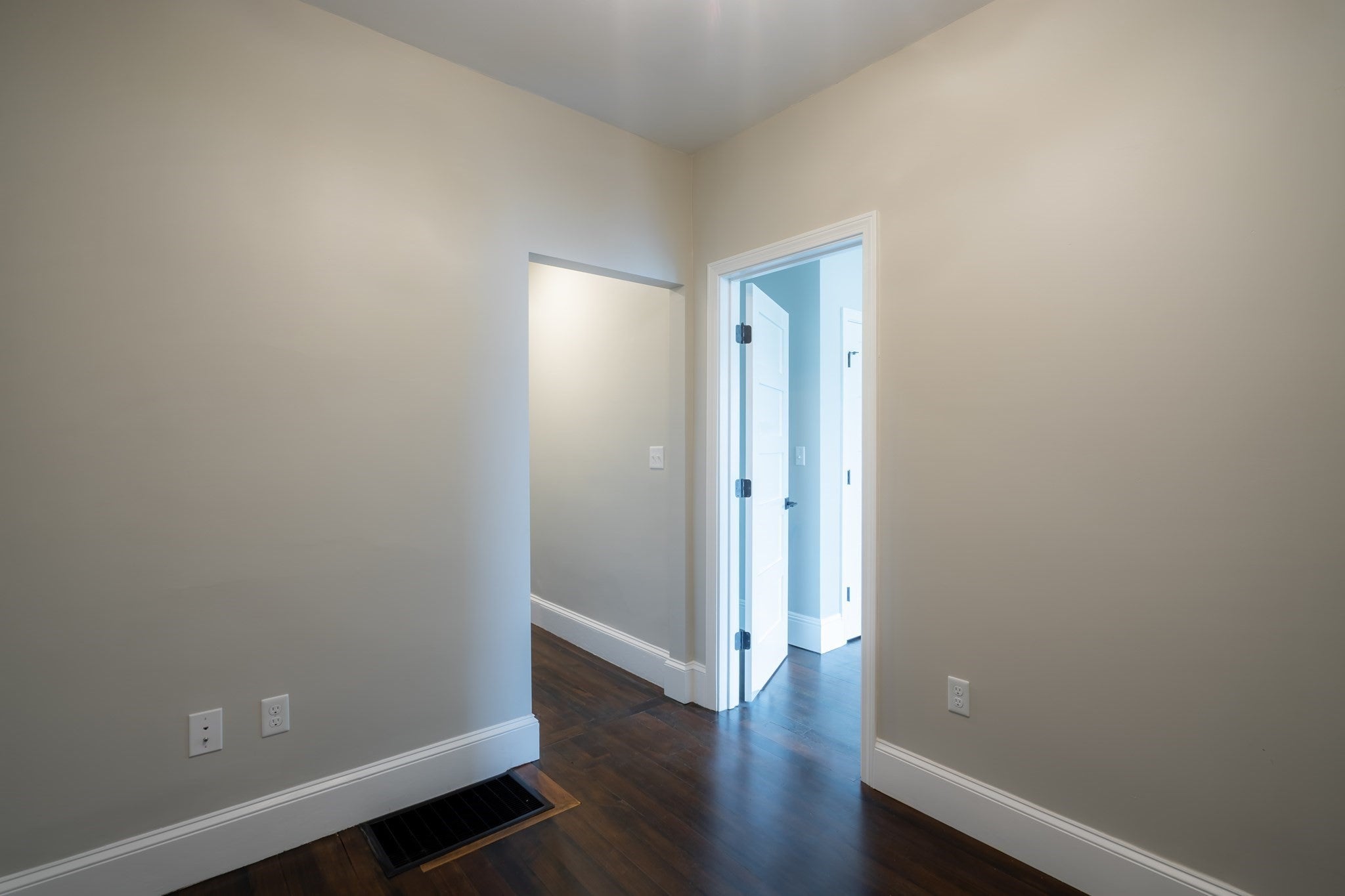 101 Draper St #1, Boston, MA, 101 Draper St #1, Boston, MA Photo #9