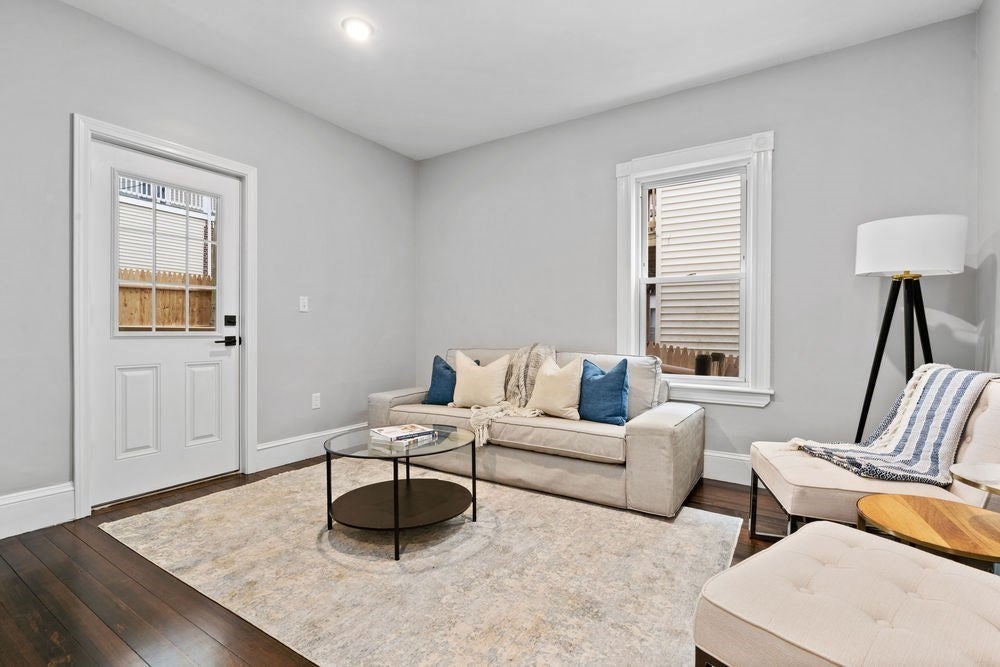 101 Draper St #1, Boston, MA, 101 Draper St #1, Boston, MA Photo #4